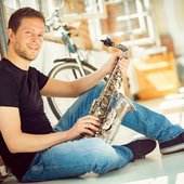 joachim-staudt-saxophon-tuebingen[1].jpg