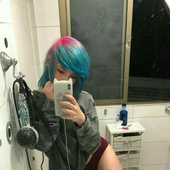 TakingAShower 的头像