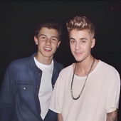 Shawn Mendes & Justin Bieber.png