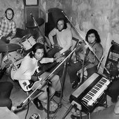 almayvida1971.jpg
