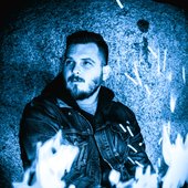 15731_dustinkensrue_main_myriamsantos_1o.jpg