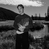 b&w pfp