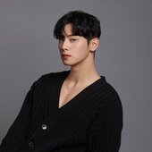 @eunwo.o_c