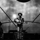 ray_lamontagne_live_lawn_white_river_indianapolis-32-1200x1200.jpg