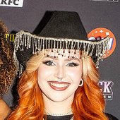 Saga Ludvigsson at Rockbjörnen 2024. Source: Wikipedia.