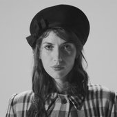 Aldous Harding (2022)