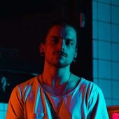 📷