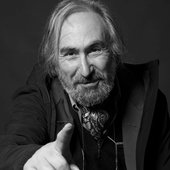 Mario_De_Leo_italian_songwriter
