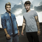  Benji & Fede