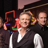 Larry Gatlin & The Gatlin Brothers