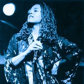 172272502-02052015-cassandra_wilson_03_bomb_067.jpg