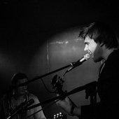 b/w
