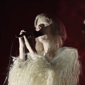 Aurora singing Helvegen 