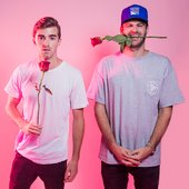 The Chainsmokers (1)