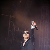 TOSHI ソロ TOSHI with T earth ５枚セット 開封済 美品 X JAPAN X SINGLES CD & My Treasure CD & 写真集 ＆ ToshI 洗脳 &