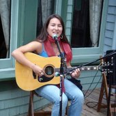 Falkirk Cultural Center, Bread and Roses Benefit