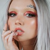 ab6761610000e5ebbad413bf308726f09dfe9df6.jpg