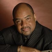 Gerald Albright.jpg