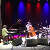 fergus-mccreadie-trio-qh.jpeg