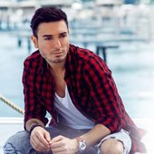 faydee check.jpg