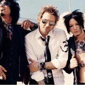 Sixx:A.M.