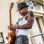 Dennis Jones