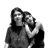 P B&W