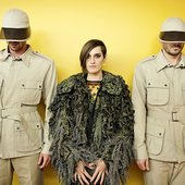 YELLE-11