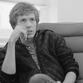 b53630-20190325-musician-scott-walker2.jpg