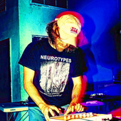 DJ Rozwell