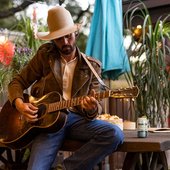 ryan-bingham-canned-cocktail-1651091214.jpg