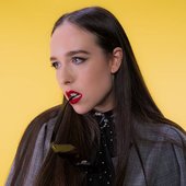 Allie X