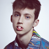 troye2