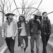 Tyler Bryant & The Shakedown