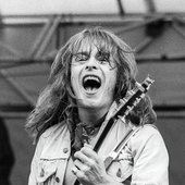 Rick Derringer performs at Oakland Stadium in Oakland, California July 23, 1977