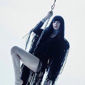 lisa-blackpink-2.jpg
