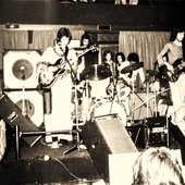 Preghiera-Di-Sasso__italian-jazz-prog-rock-band_live_70s_pix