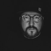 avatars-fasC2viyDNPzoTAg-8D809A-t500x500.jpg