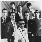 actor-oingo-boingo-77517_large.jpeg