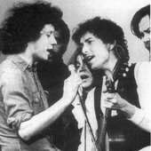 Arlo with Bob Dylan, Friends of Chile 1974