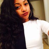 -taylor-jasmine-38000486-640-626.jpg