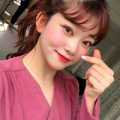 Voogina 的头像