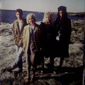 Throwing Muses, 1987