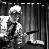 Allan Holdsworth 1.jpg