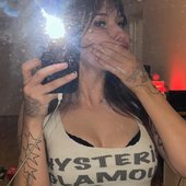 sara <3
