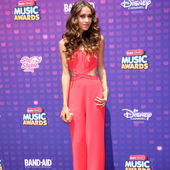 Skylar on the 2016 Radio Disney Music Awards