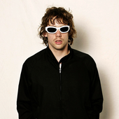 Johnny Borrell-1.png