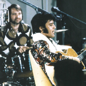 Elvis rehearsing for TTWII - July 1970