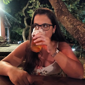 Silviinha için avatar