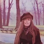 Lou Hayles.jpg